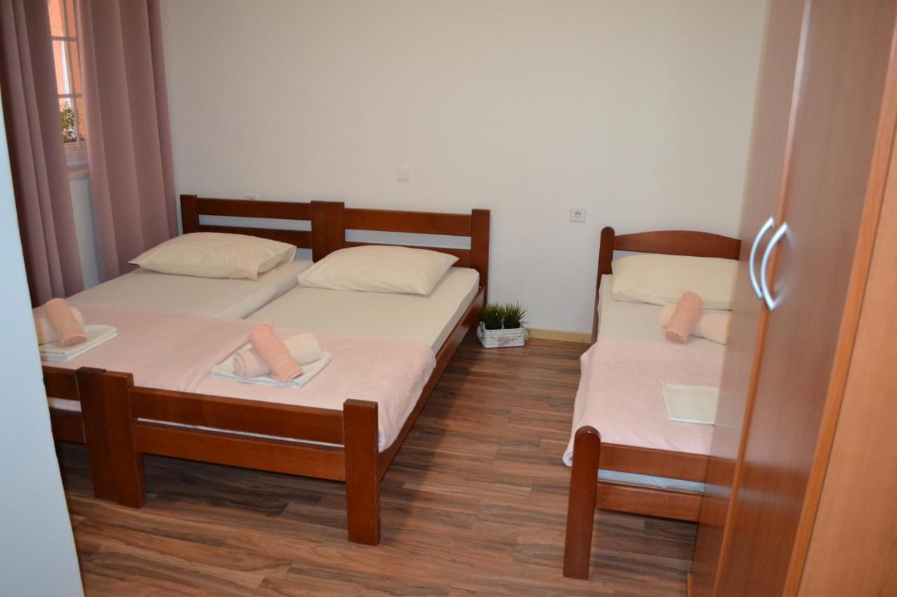 Apartments Rem Novalja Luaran gambar
